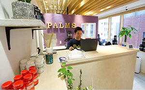 新宿三丁目店 外観